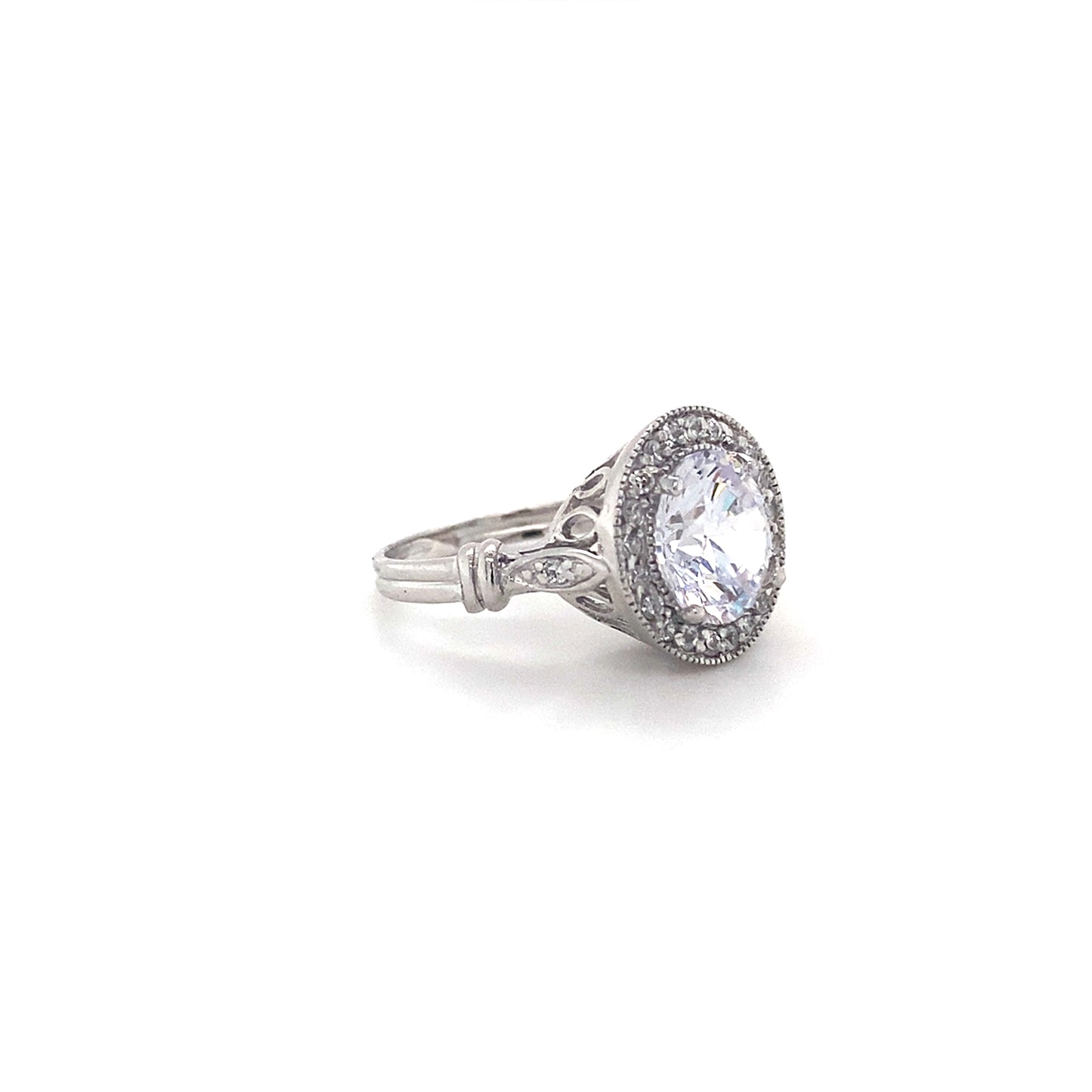 Halo Vintage Ring In 925 Sterling Silver CZ