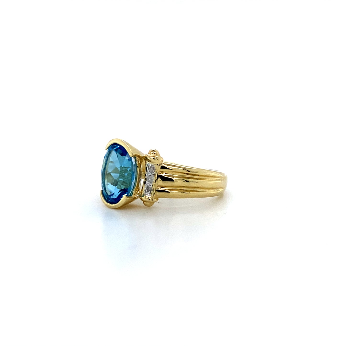 14K Yellow Gold Blue Topaz Ring