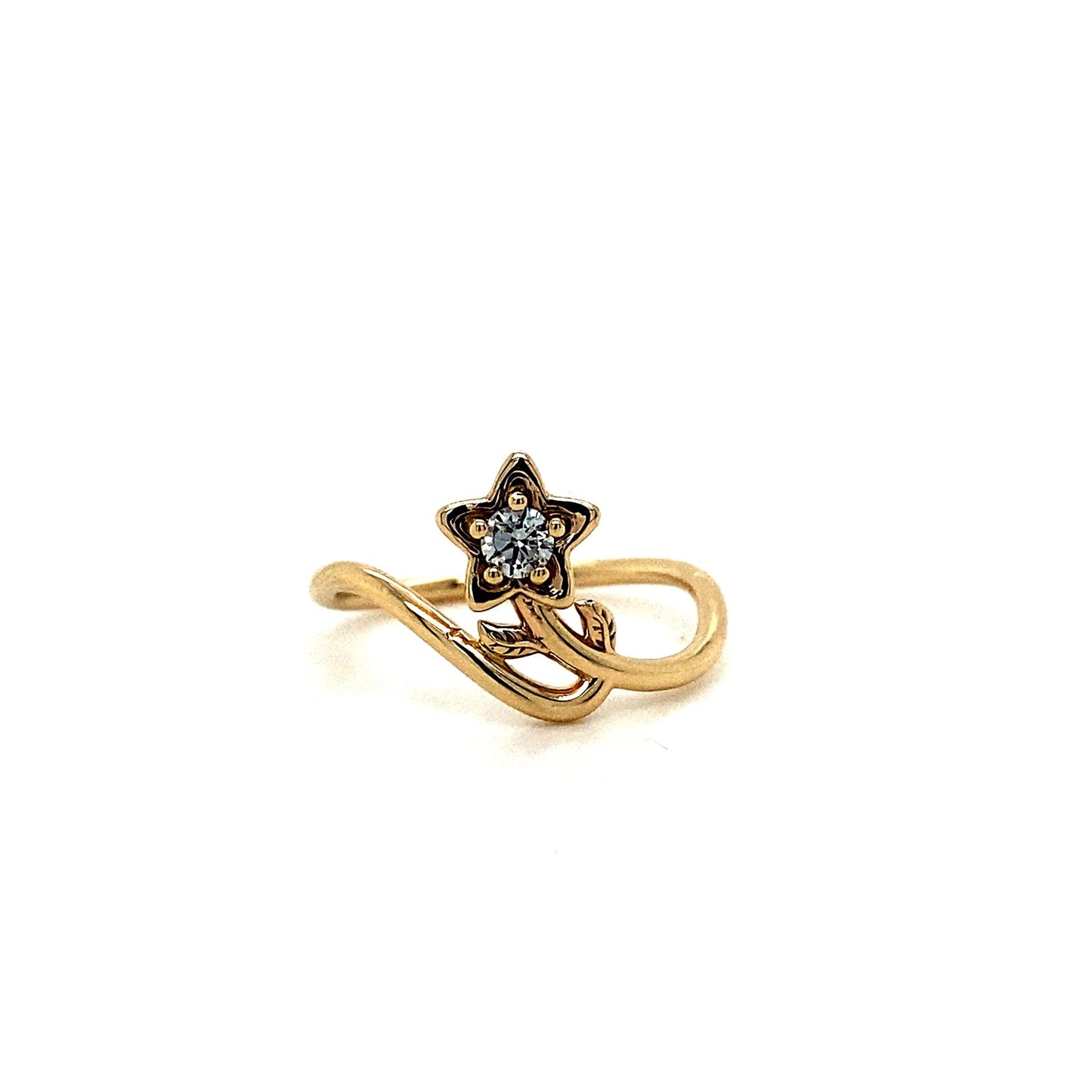 14K Gold Flower Ring W/ Leaf Accents
