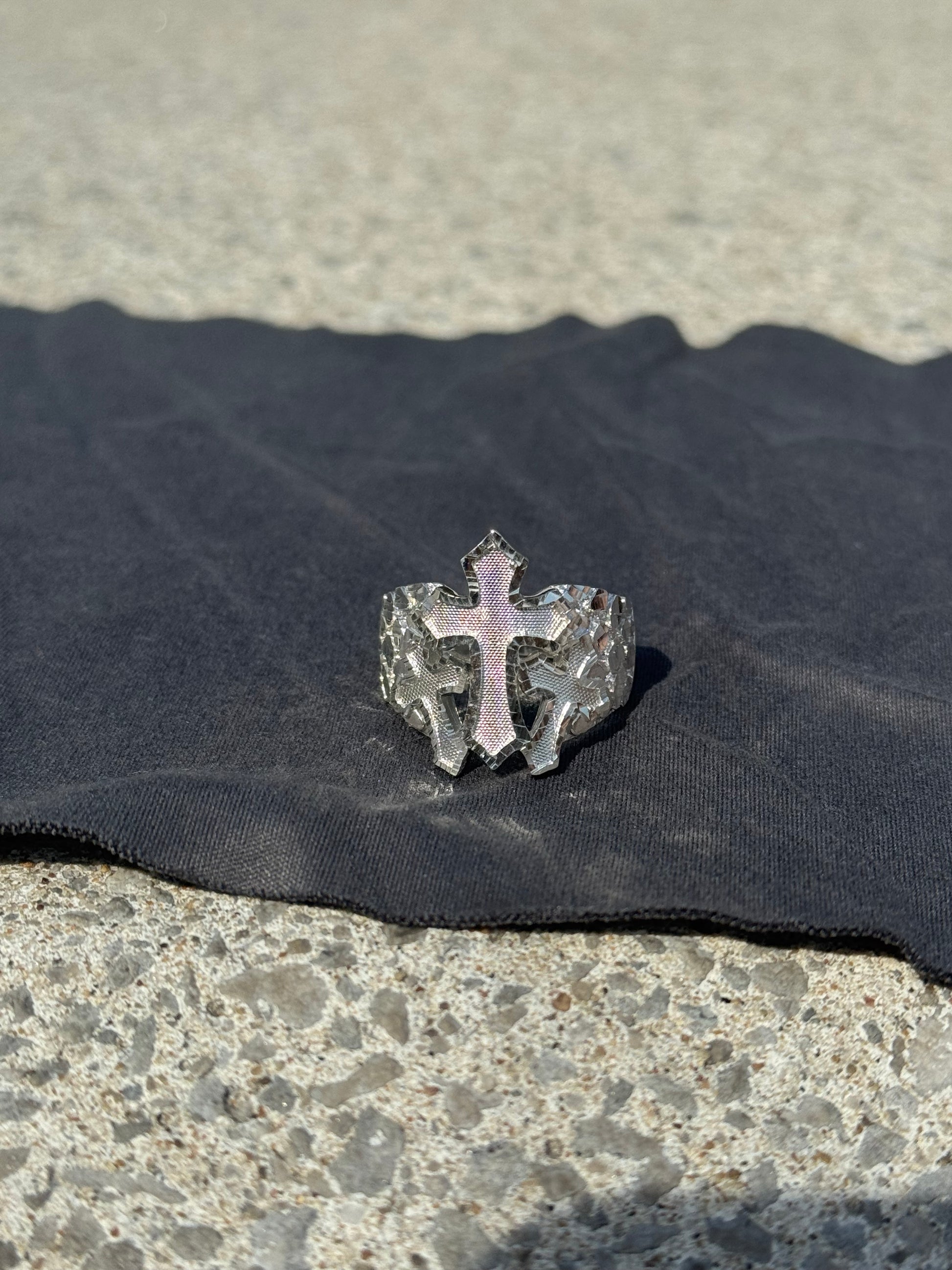 925 Sterling Silver Triple Cross Nugget Ring Detail - D's Custom Jewelry