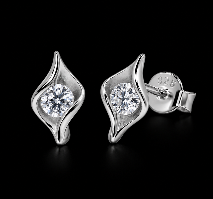 925 Sterling Silver Moissanite Wave Swirl Stud Earrings