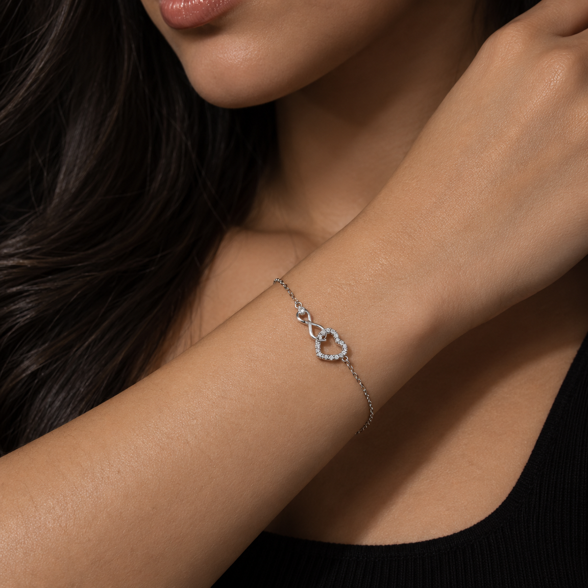 925 Sterling Silver Moissanite Open Heart Infinity Bracelet
