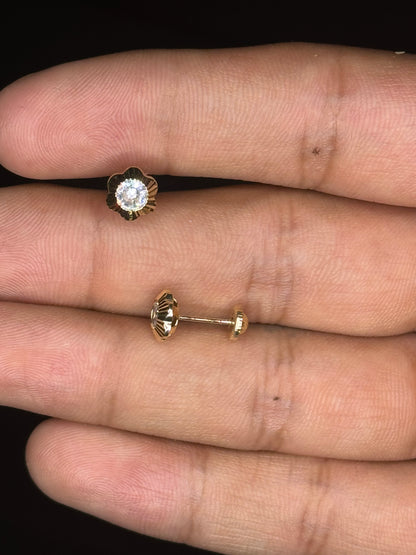 14K Yellow Gold Flower Studs