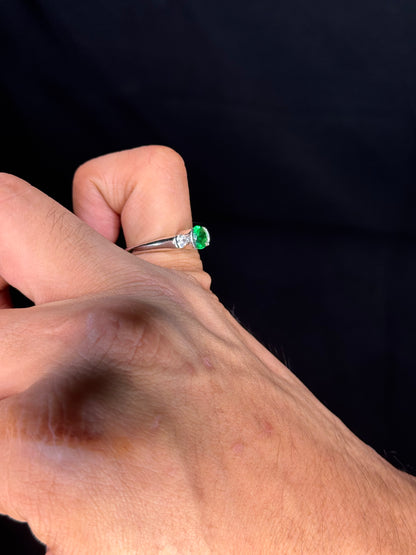 14K White Gold Emerald Ring